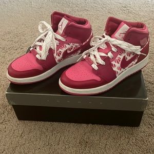 Girls Air Jordan 1 Premium GS 'Valentine's Day'